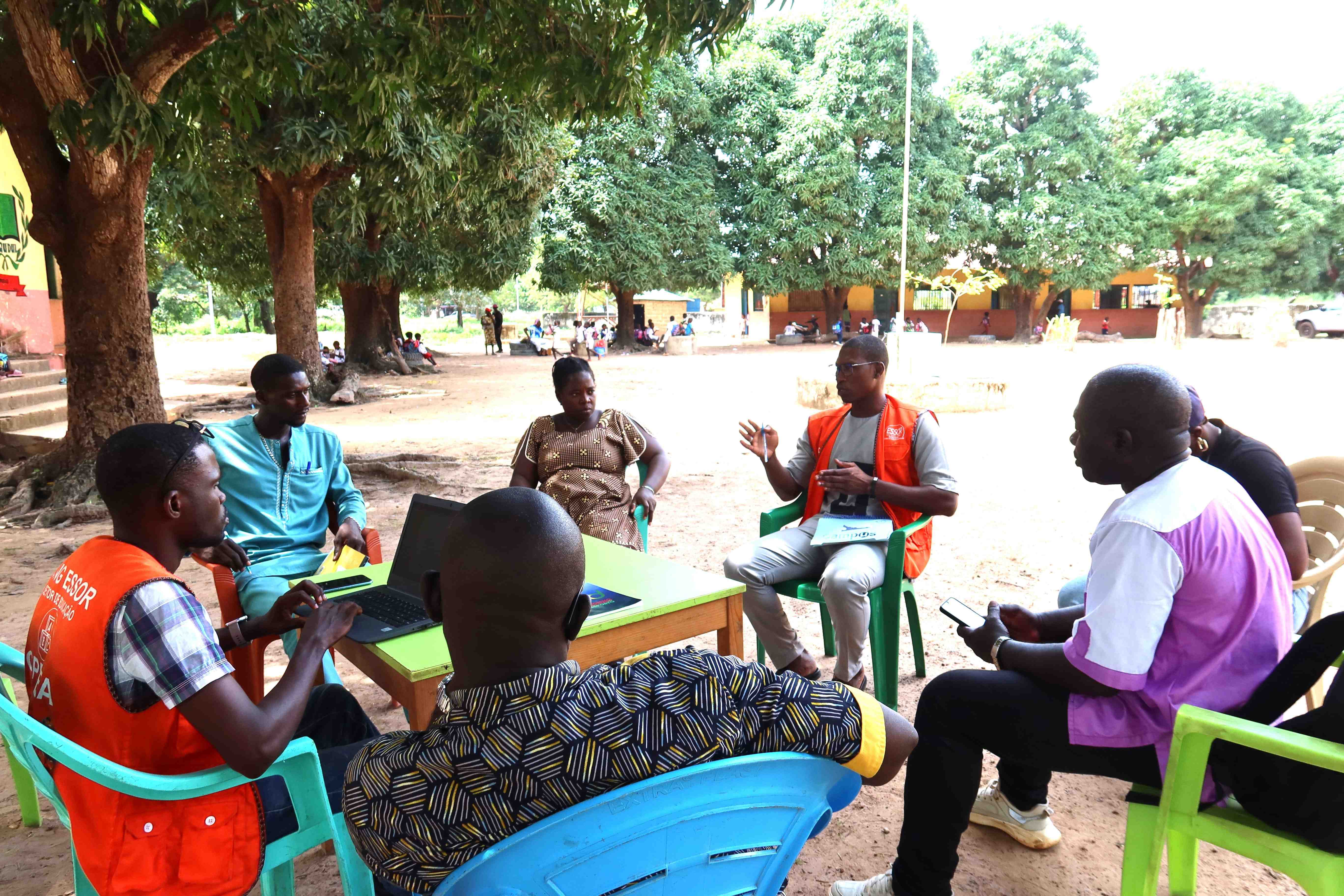 Visita de Contato à Região de Oio (Mansoa)